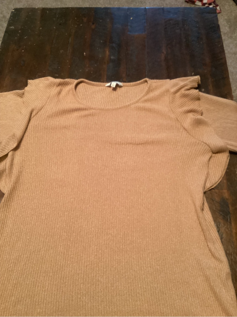 Lucky Brand Ribbed Short Sleeve Top in Camel